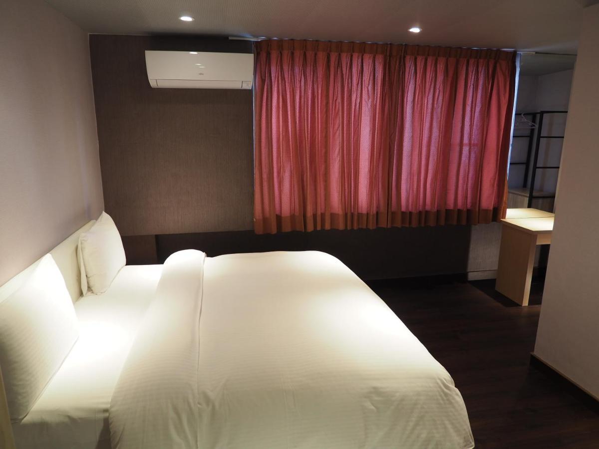 โรงแรมเดย์ เชน Yilan ภายนอก รูปภาพ