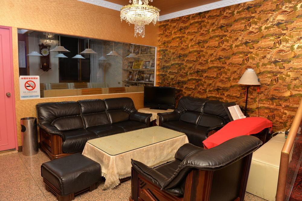 โรงแรมเดย์ เชน Yilan ภายนอก รูปภาพ